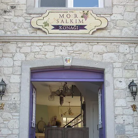 Konukevi Mor Salkim Konagi