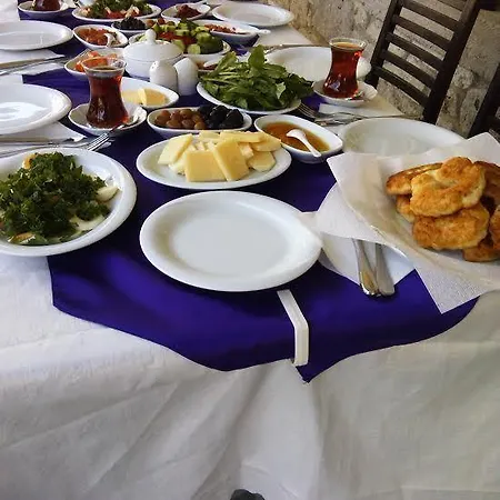 Mor Salkim Konagi Konukevi Alaçatı