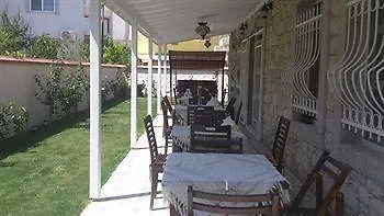 Affittacamere Mor Salkim Konagi 2*