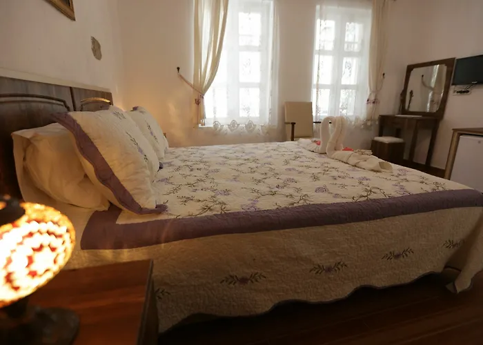Mor Salkim Konagi 2* Alaçatı